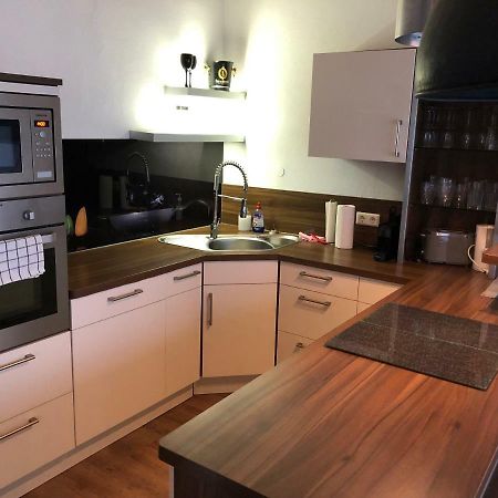 Modernes Und Gemuetliches Appartment Mit Terrasse, Stadtnah Ravensburg Exteriér fotografie