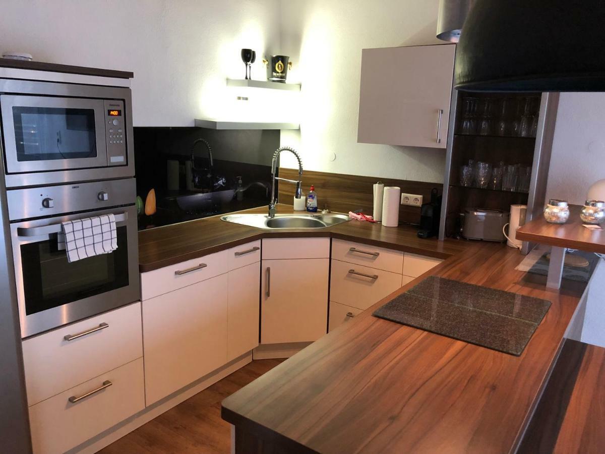 Modernes Und Gemuetliches Appartment Mit Terrasse, Stadtnah Ravensburg Exteriér fotografie